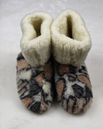 Patterned Warm Boots