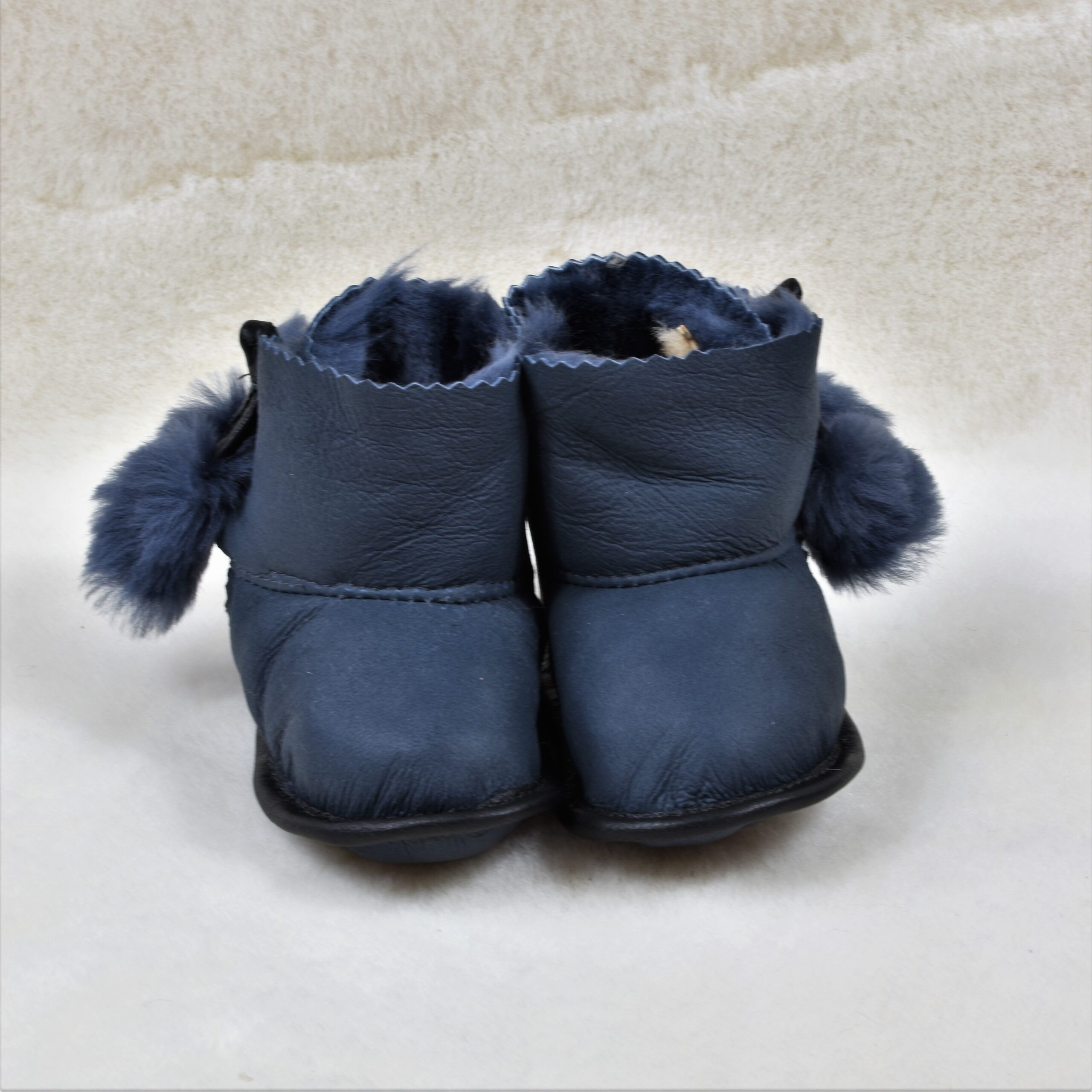 Children Shoes Made of Sheepskin - Navy blue Children Shoes Made of Sheepskin - Navy blue